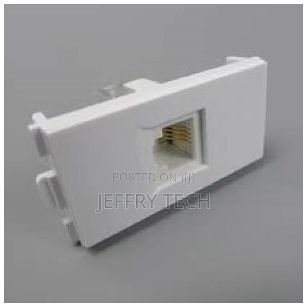 Modular RJ45 Wall Plate Insert | LAN Keystone - main view