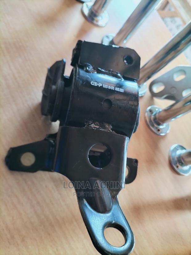 Mazda Atenza GJ Left Engine Mount - thumbnail 2