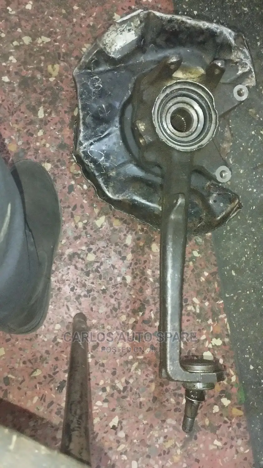 Front Hub Prado 95