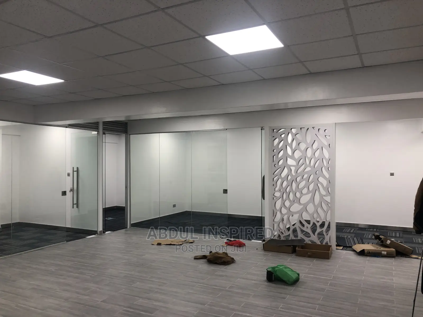 Office Partitioning, Windows And Ceillings