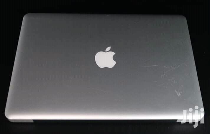 Laptop Apple MacBook Pro 4GB Intel Core i5 HDD 500GB