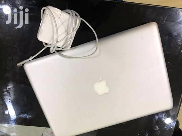 Laptop Apple MacBook Pro 4GB Intel Core i5 HDD 500GB - thumbnail 3