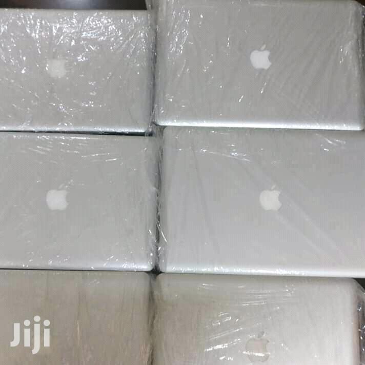 Laptop Apple MacBook Pro 4GB Intel Core i5 HDD 500GB