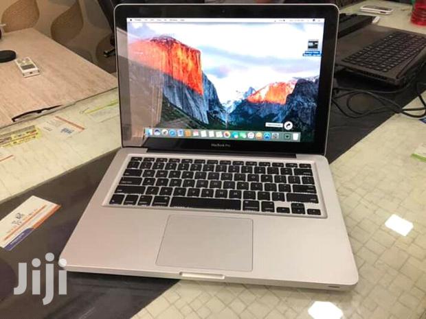 Refurbished Laptop Apple MacBook Pro 4GB Intel Core i5 HDD 500GB - main view