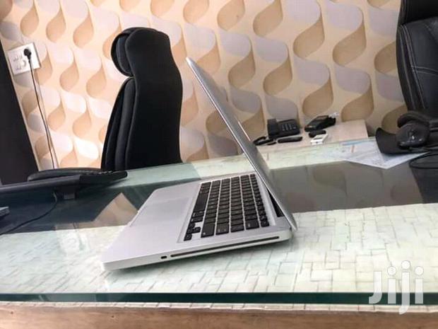 Refurbished Laptop Apple MacBook Pro 4GB Intel Core i5 HDD 500GB - thumbnail 4