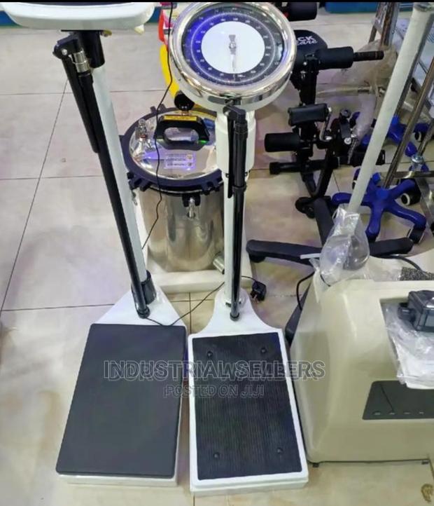 Height and Weight Analogue Weighing Scales - main view