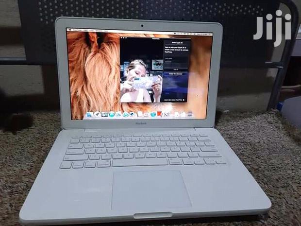 Laptop Apple MacBook 14" 320GB HDD 4GB RAM