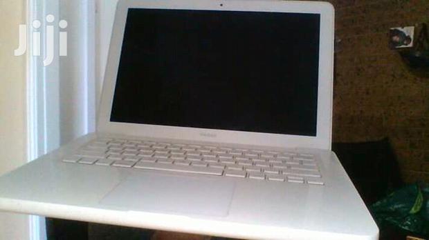 Laptop Apple MacBook 14" 320GB HDD 4GB RAM