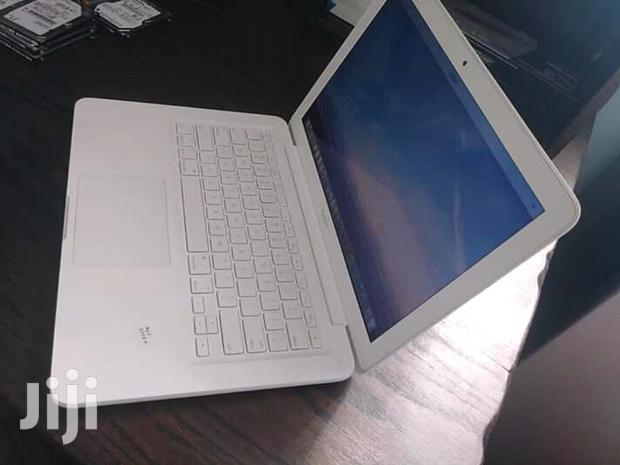 Gaming Laptop Apple MacBook 4GB Intel Core 2 Duo HDD 320GB - thumbnail 4