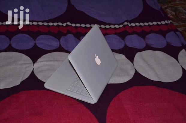 Laptop Apple MacBook 4GB Intel Core 2 Duo HDD 320GB