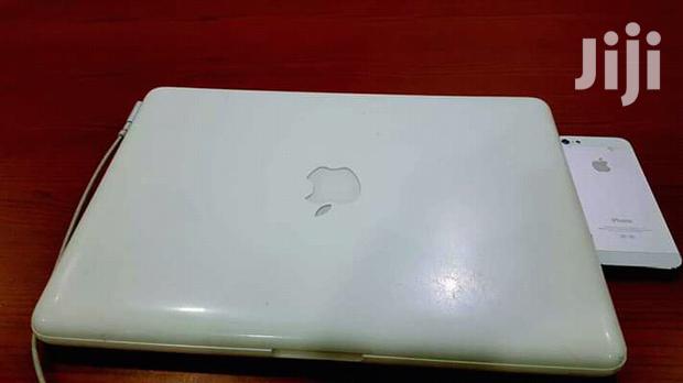Laptop Apple MacBook 4GB Intel Core 2 Duo HDD 320GB - thumbnail 4