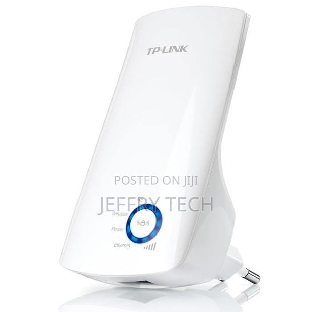 Tp-Link 300mbps Universal Wifi Range Extender TL-WA850RE