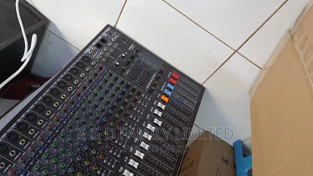 Max Smx 24 Channels Plain Mixer - thumbnail 3