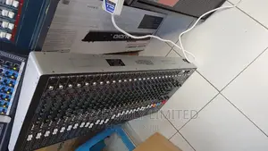 Max Smx 24 Channels Plain Mixer
