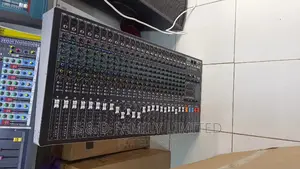 Max Smx 24 Channels Plain Mixer