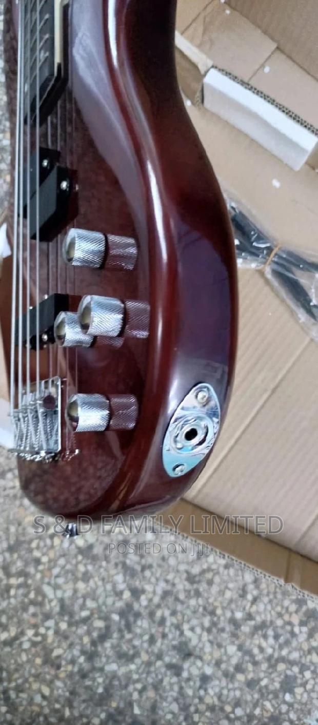 Ibanez 4 String Bass Guitar - thumbnail 4