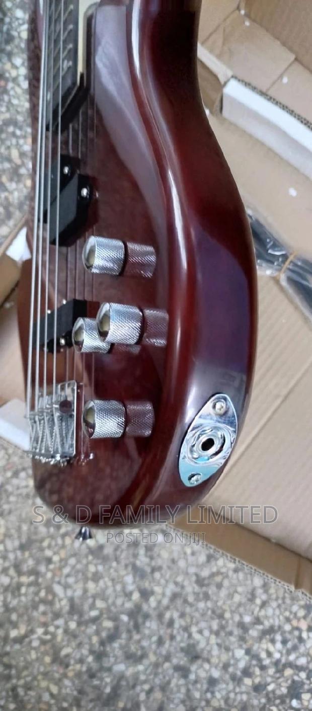 Ibanez 4 String Bass Guitar - thumbnail 5