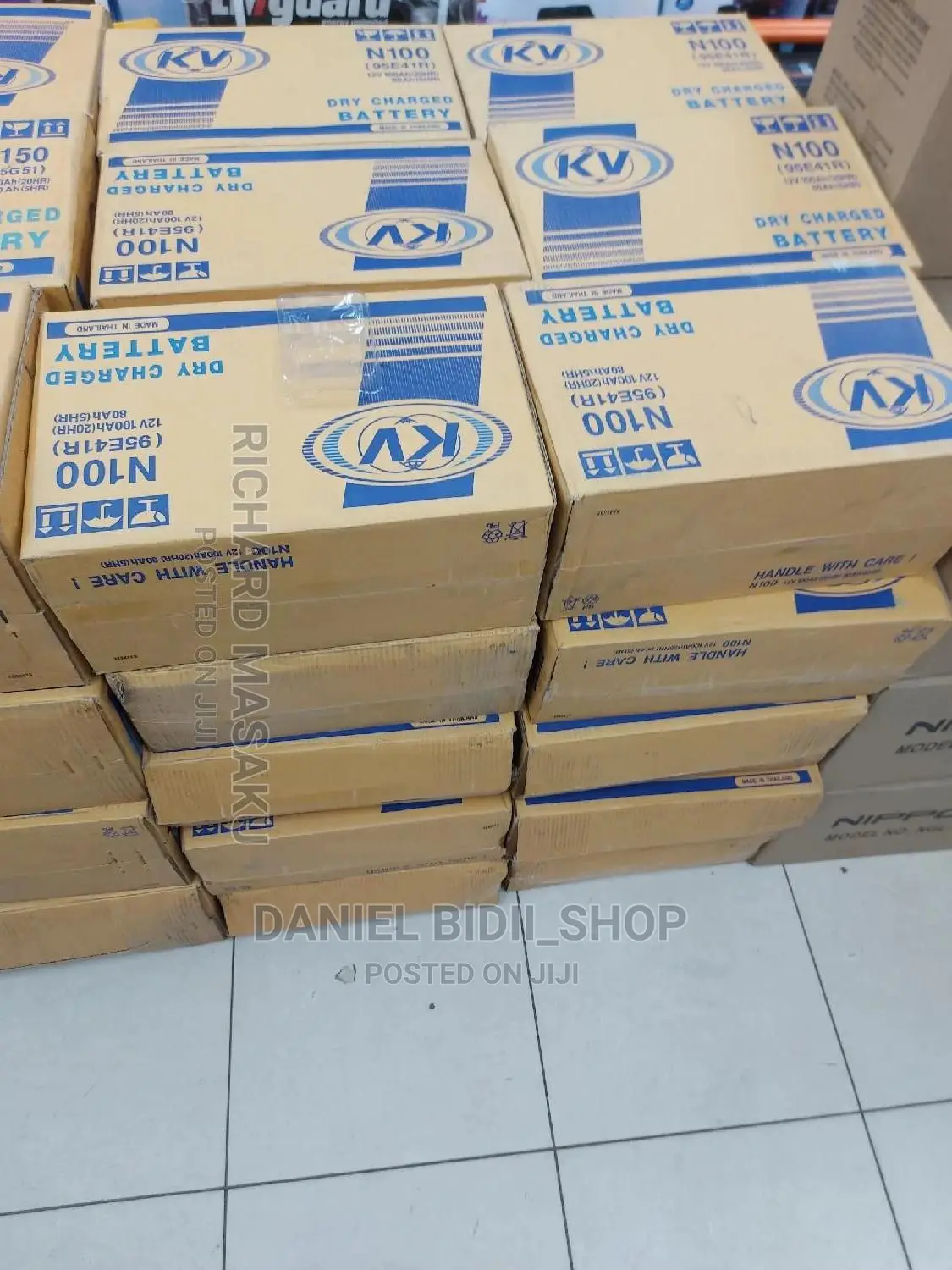 Kv N100 Dry Car Battery