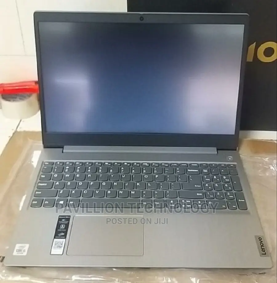 New Laptop Lenovo Ideapad 3 4GB Intel Core i3 HDD 1T