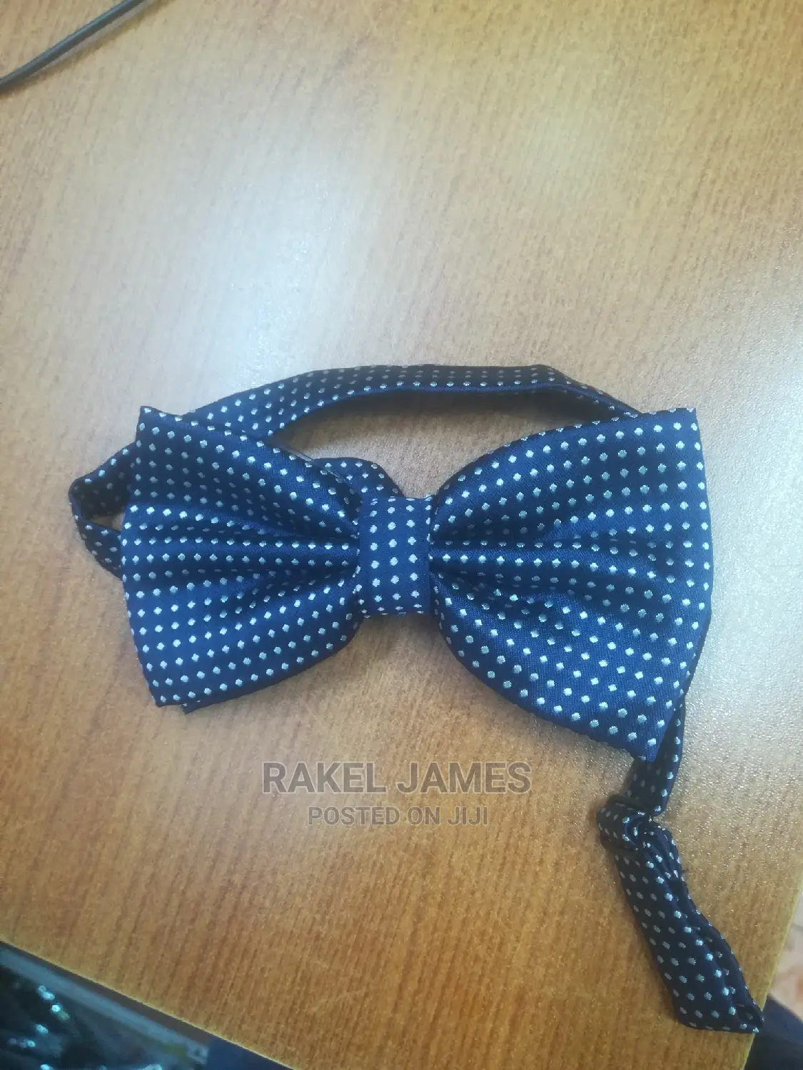 Navyblue Polkadot Bow Tie