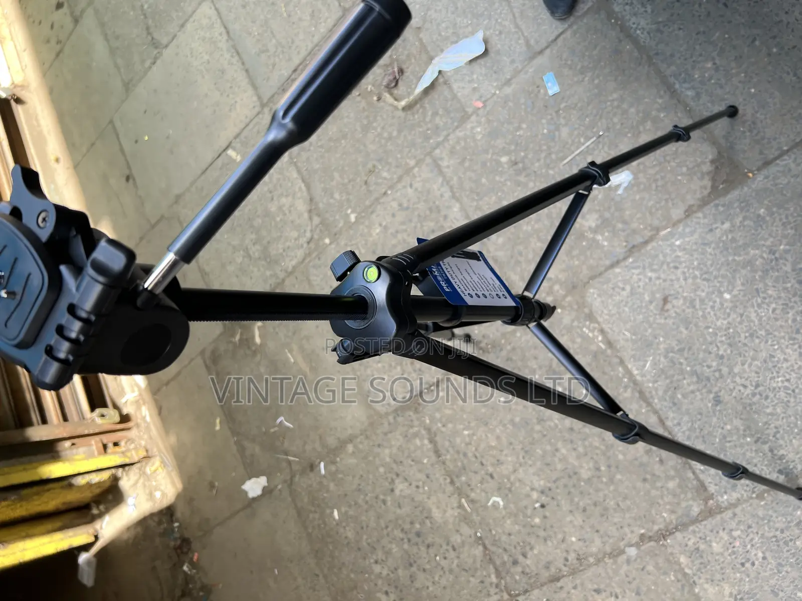 Professional Aluminum Camera Tripod Stand