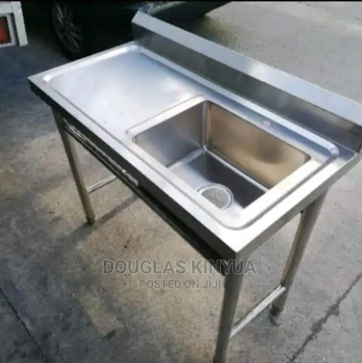 Stainless Steel Sink/ Kitchen Sink.
