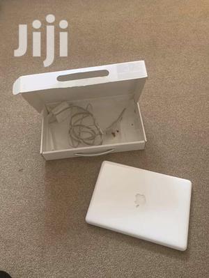 Laptop Apple MacBook 4GB Intel Core 2 Duo HDD 320GB