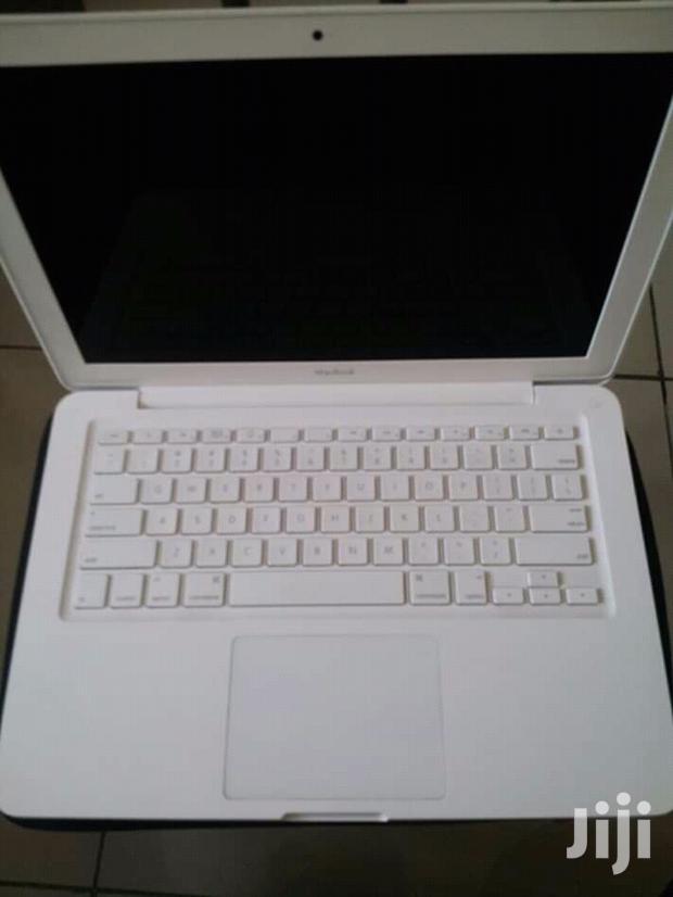 Laptop Apple MacBook 4GB Intel Core 2 Duo HDD 320GB - thumbnail 4