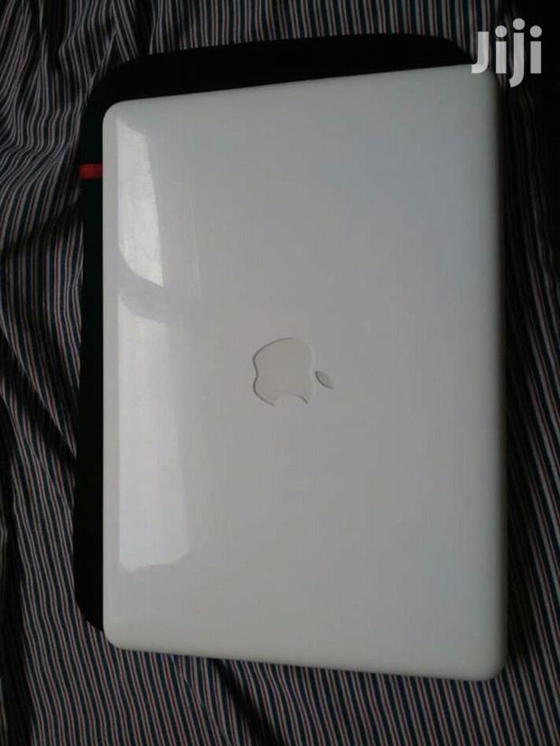 Laptop Apple MacBook 4GB Intel Core 2 Duo HDD 320GB
