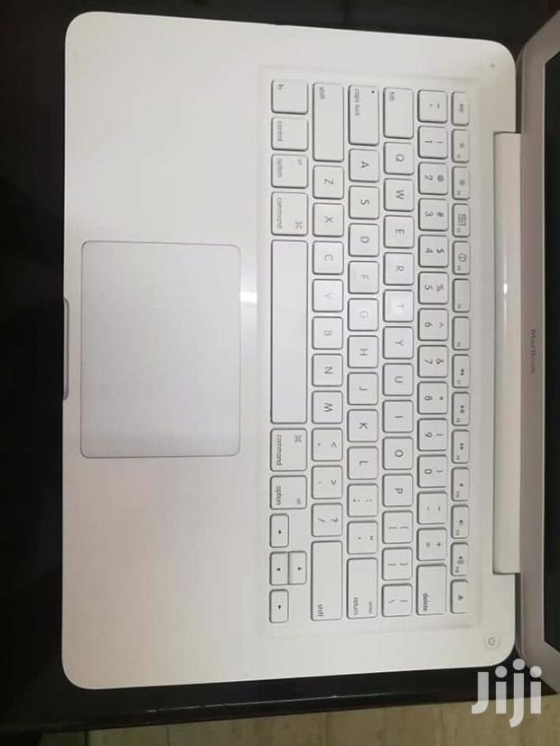 Laptop Apple MacBook 4GB Intel Core 2 Duo HDD 320GB - thumbnail 3