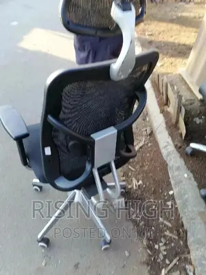 Very Good Ergonomic Office Chair With Back Support