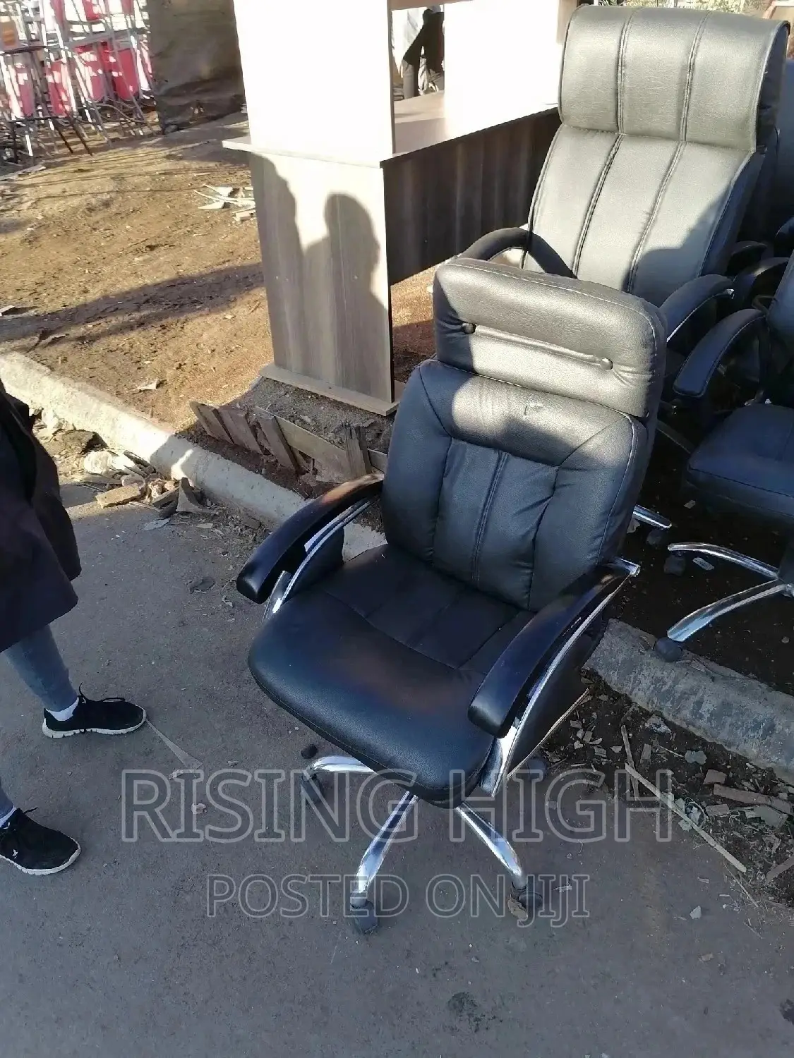 Supreme Quality Executive Office Chairs