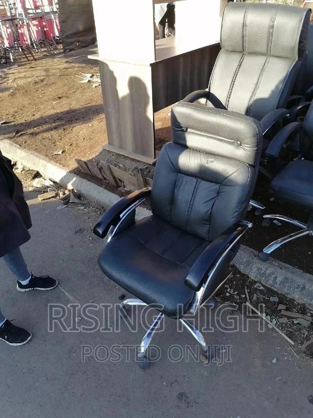 Supreme Quality Executive Office Chairs - main view