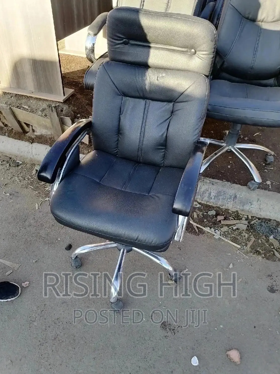 Supreme Quality Executive Office Chairs
