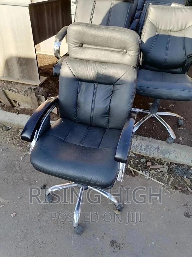 Superior Quality Executive Office Chairs - main view