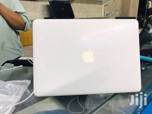 Laptop Apple MacBook 4GB Intel Core 2 Duo HDD 320GB