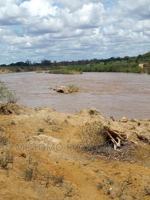 3acres Touching Athi River. - thumbnail 2