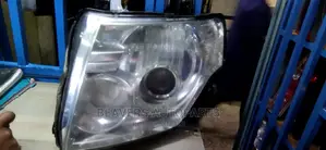 Mitsubishi Pajero Shogun Headlight