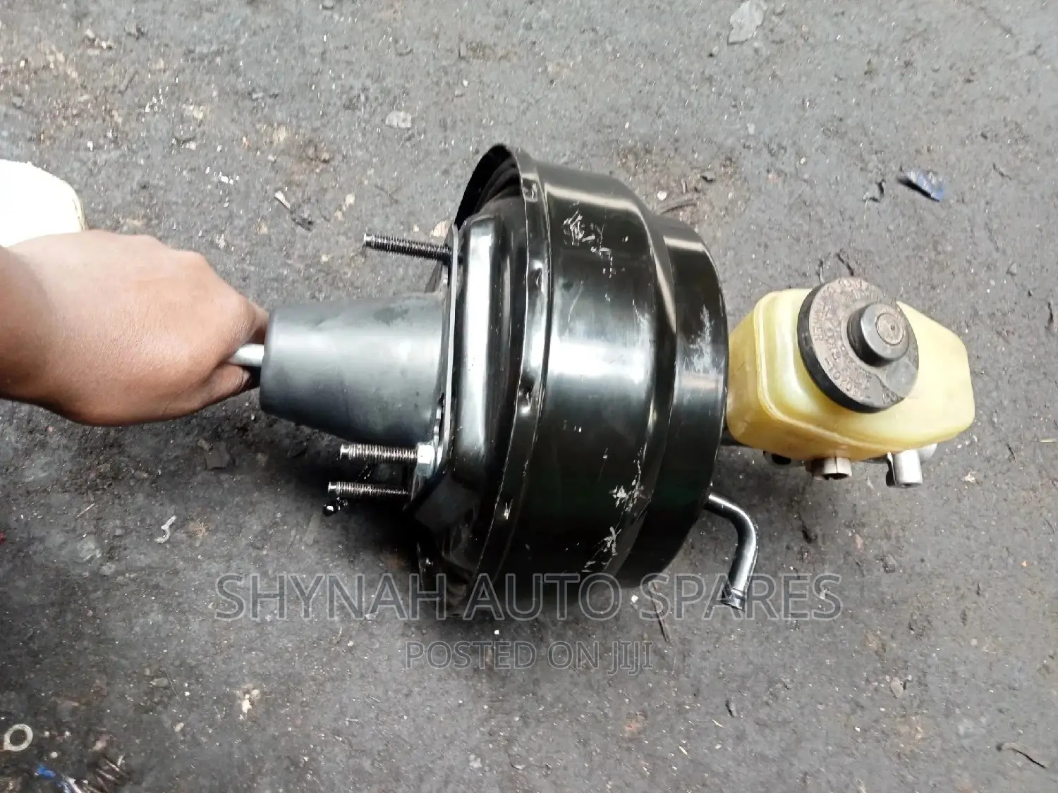 Brake Master Cylinder and Booster Prado 95 Without Switch