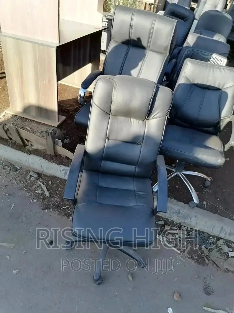 Supreme Executice Office Chair