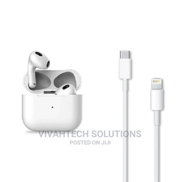 Apple Air-Pod With Charging Wire - main view
