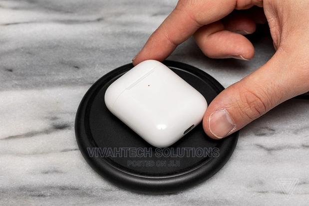 Airpod 2nd Gen Wireless Charging Case - thumbnail 2