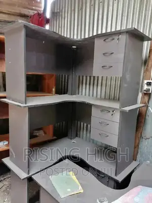 Top Executive L Shaped Office Desk