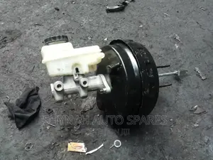 Brake Booster and Master Cylinder Nissan Navara Old Model