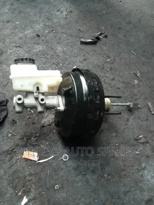 Brake Booster and Master Cylinder Nissan Navara Old Model