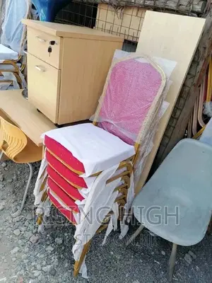 Supreme Quality Conference Chairs