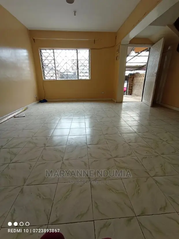 3bdrm Maisonette in South B for Rent