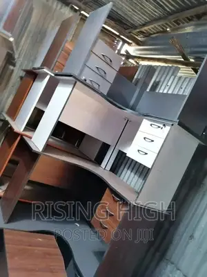 Great Durable L Shaped Office Desk
