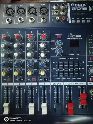 Max PMX-402du 4channel Powered Mixer