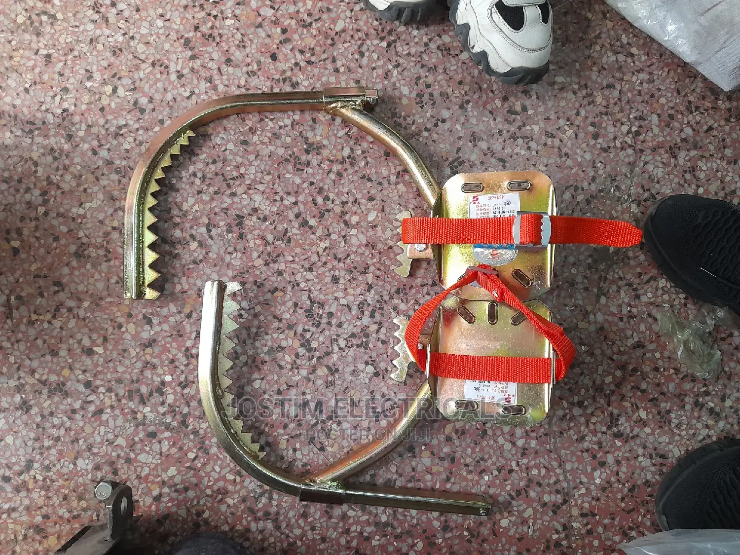 Concrete Pole Iron Climbers
